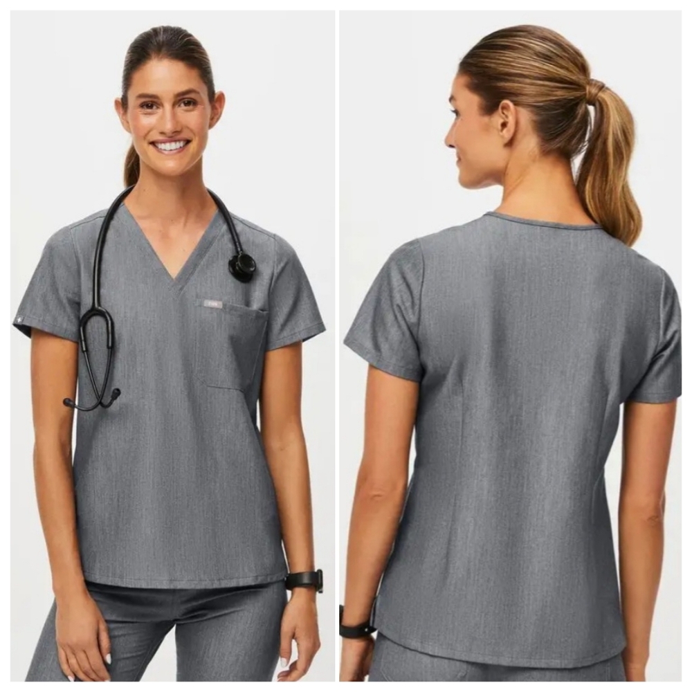 FIGS | Graphite Gray Catarina One Pocket Technical Collection Scrub Top Small